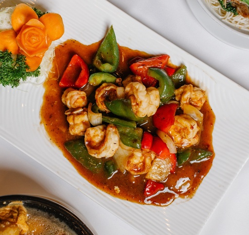 Langostinos en Salsa de Frijoles Negros 